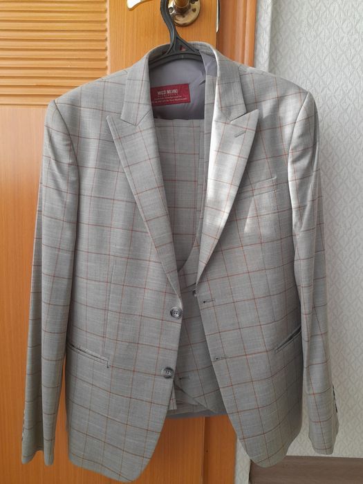 Massi Milano костюм