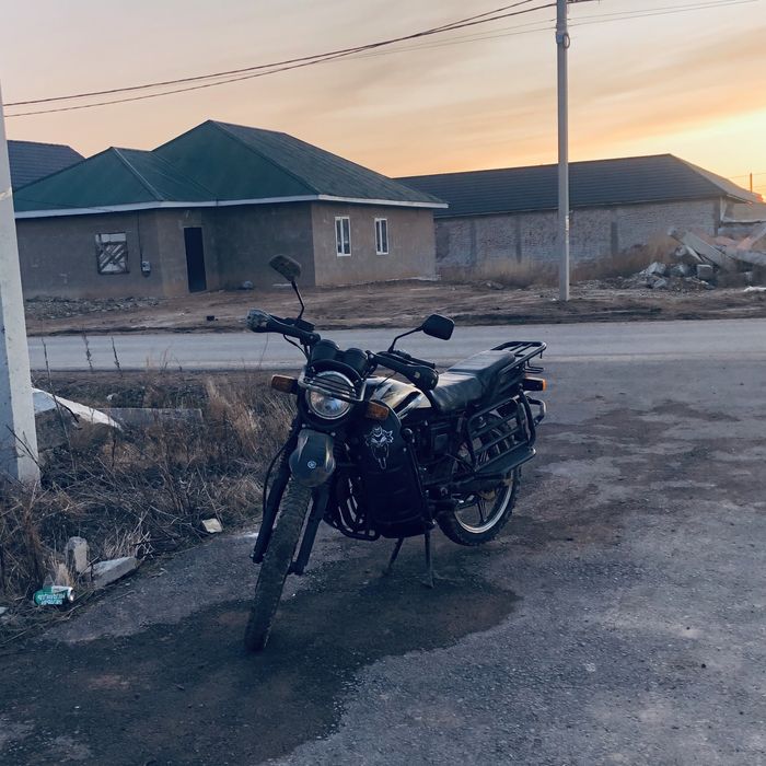 Мотоцикл 200кубов