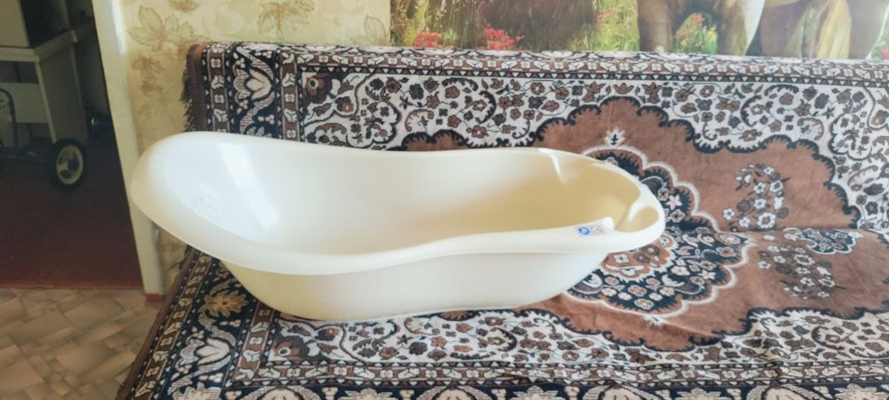 Продается Детская ванна