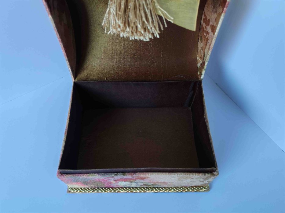 Шкатулка подарочная