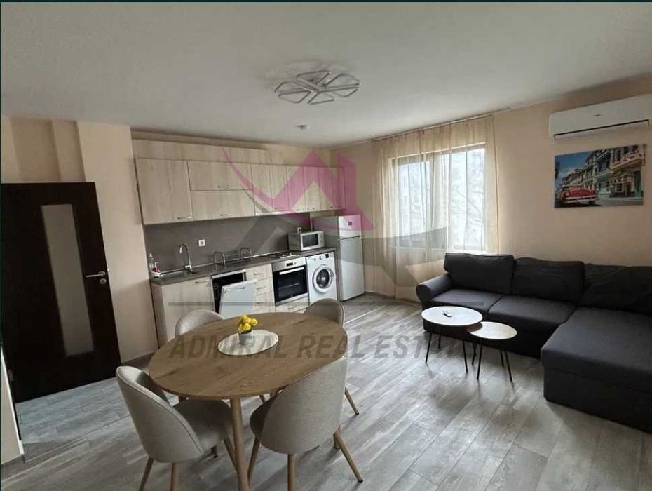 Дава се под наем Тристаен апартамент в Варна, Конфуто - 72 кв.м за 747.66 € - Снимка #1