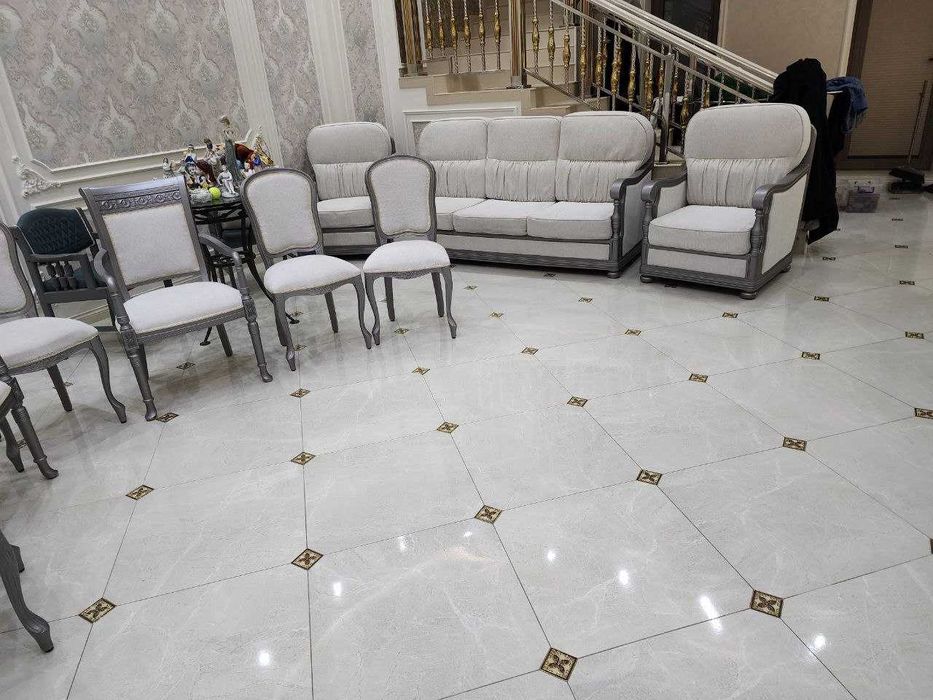 Продается диван, 2 кресла и 6 стульев