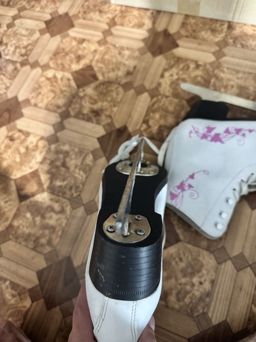 Коньки 40 размер