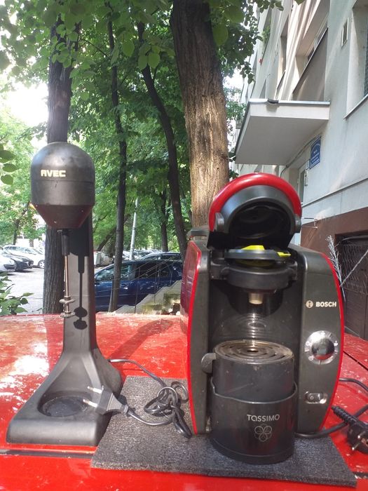 Expressor cafea BOSCH  - Tassimo  + AVEC  mixer spumă lapte