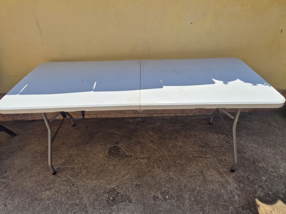 Маса сгъваема. 180см х 75 см