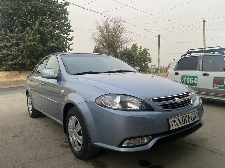 Chevrolet Gentra (navarot)