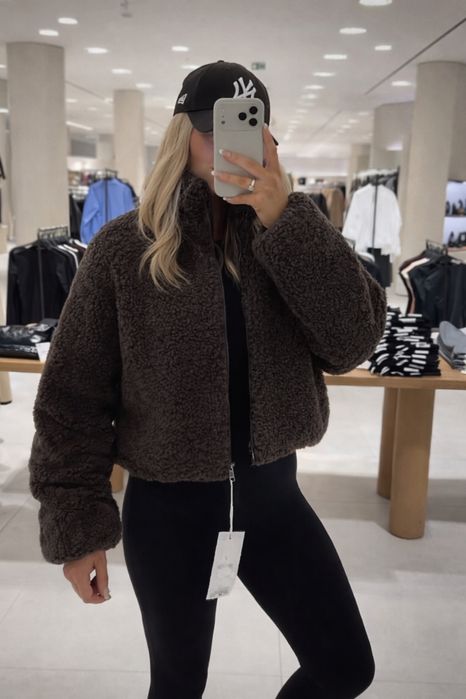 Geaca Zara Bomber Teddy cu izolație termică model viral noua