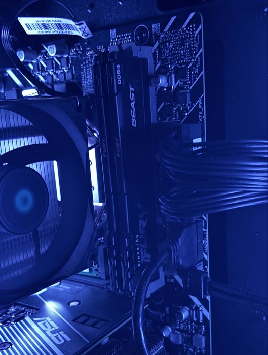 RAM 16GB 2x8gb Kingston Fury Beast DDR4 3200MHz