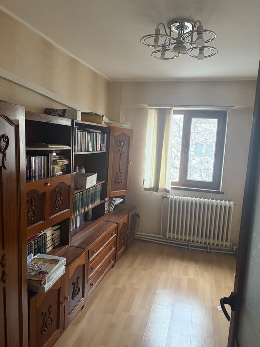 Apartament 3 camere de vânzare – Zona Obor, Brăila,nu accept agentii