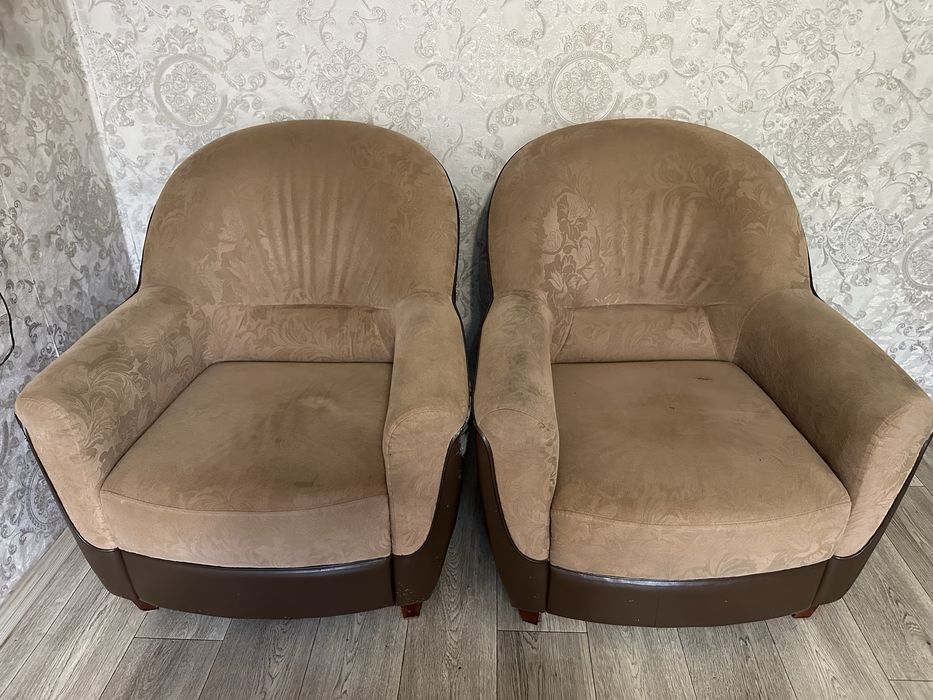 Продам диван и 2 кресла