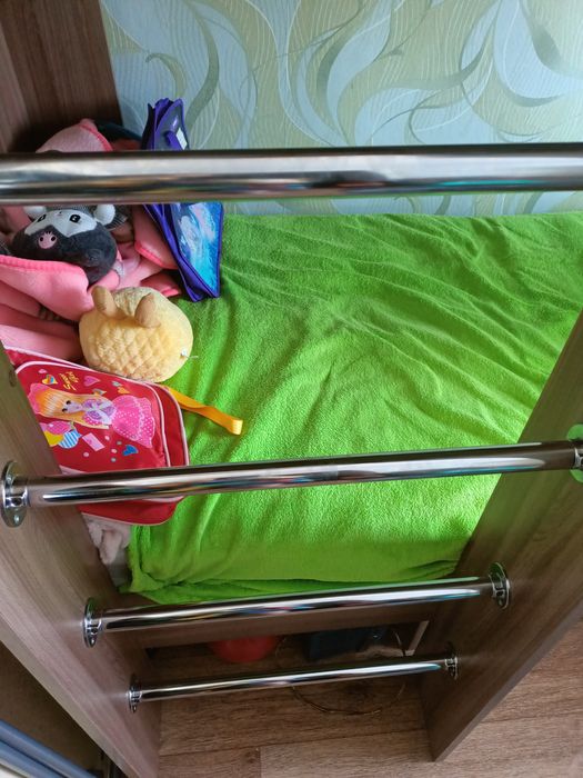 Продаётся двухъярусная кровать