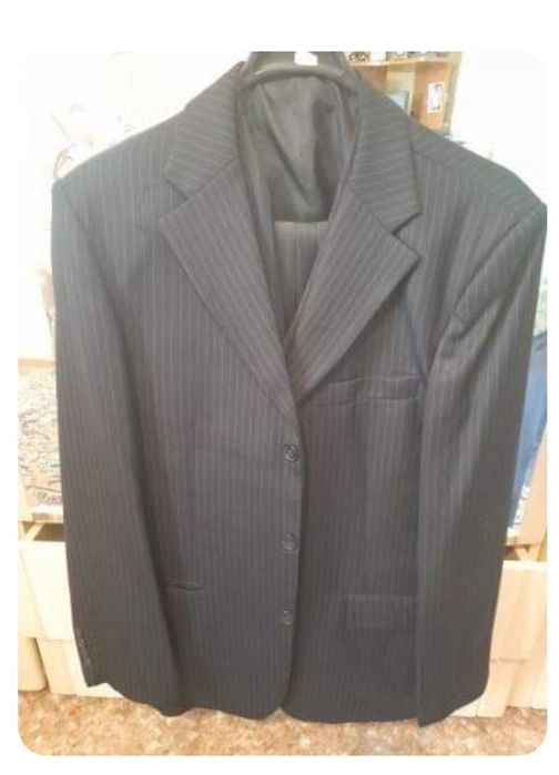 Продам мужской костюм