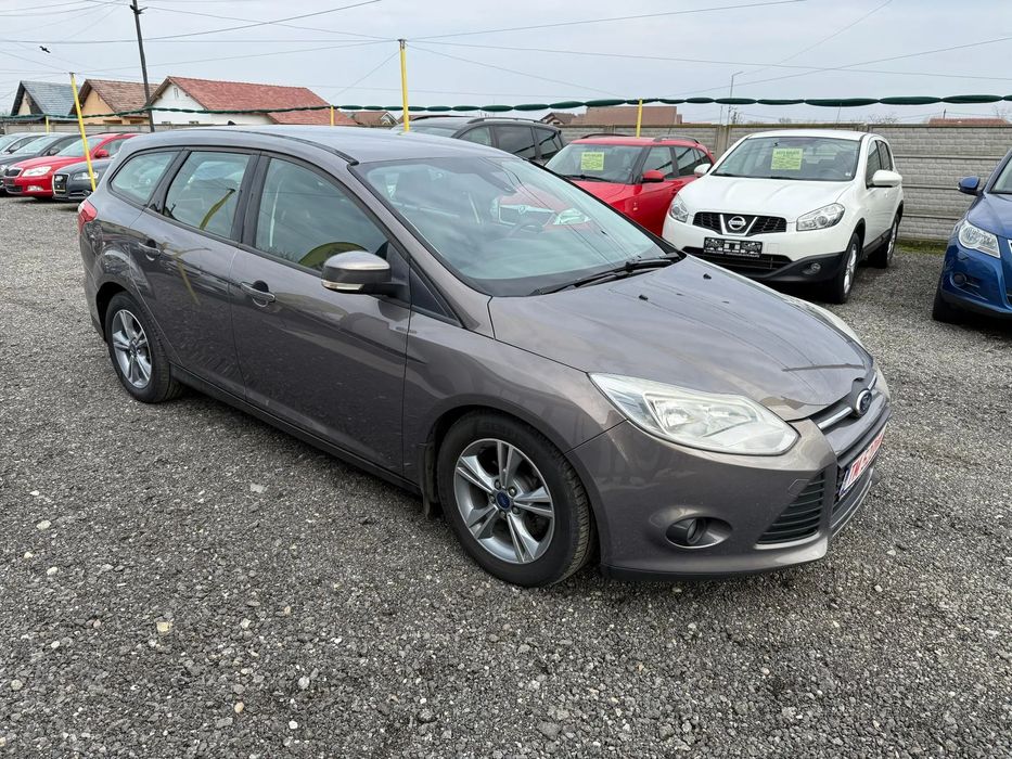 Ford Focus Mk3 Turnier/Combi 1.6 TDCi EURO 5 * CLIMATRONIC * AN 2013 * 195.000 km