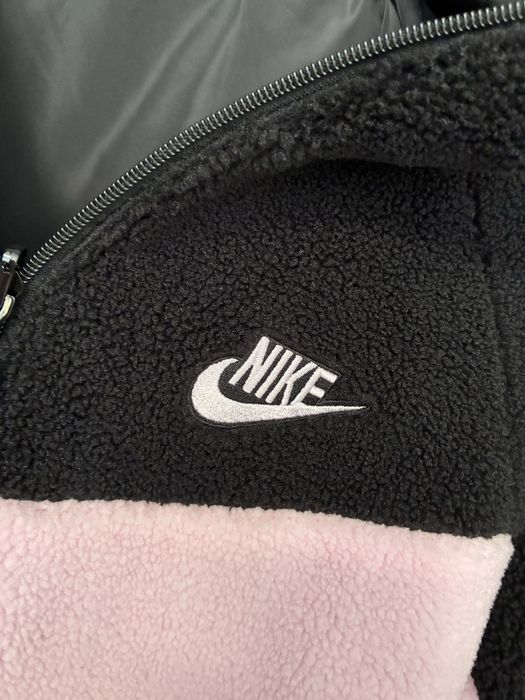 Geaca Nike Fleece S Negru Roz