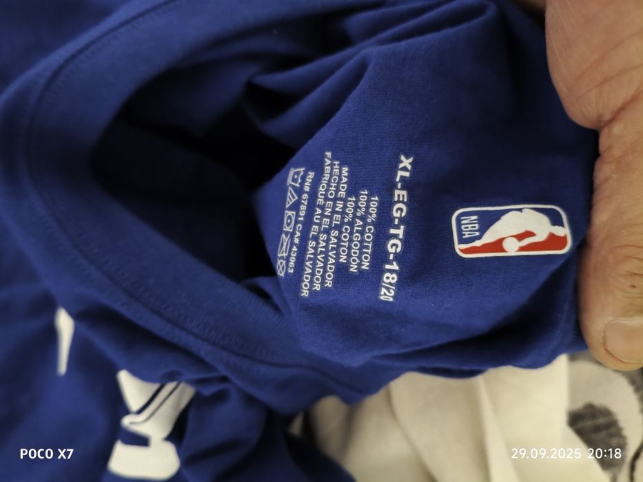 Тениски чисто нови внос от Америка.