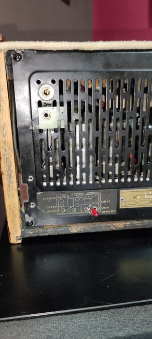 Лампово радио SIERA