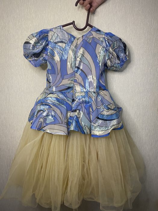 Продам платья мама и доча