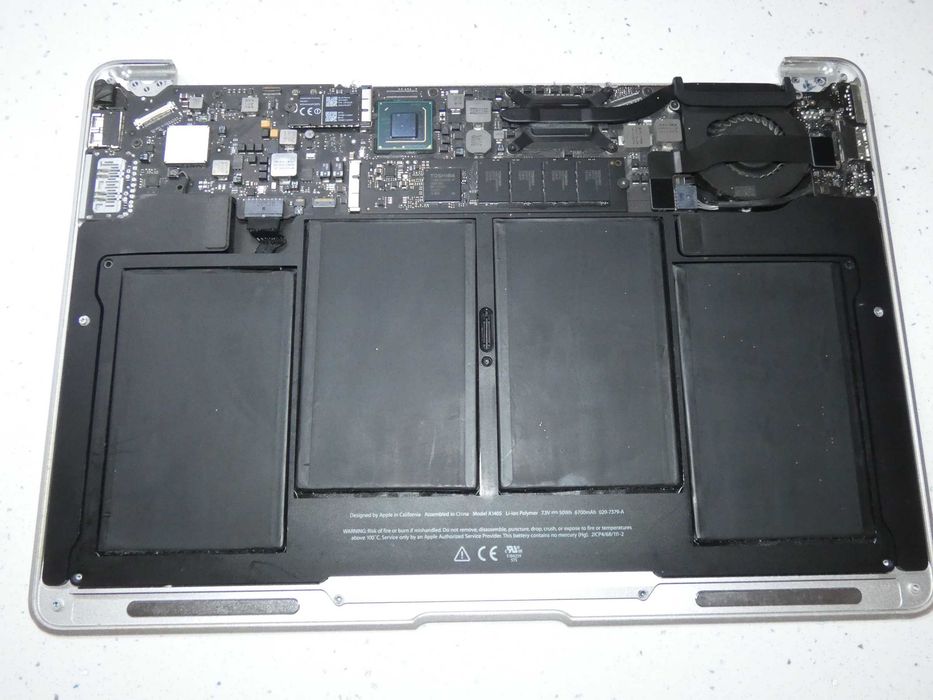 MacBook Air 5,2 A1466 за части