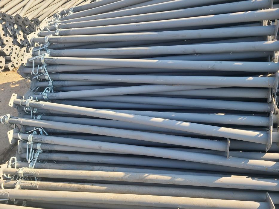 Teliskopechiski stoyka