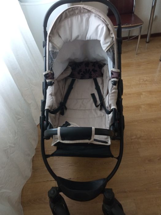 Продам коляску в хорошем состоянии