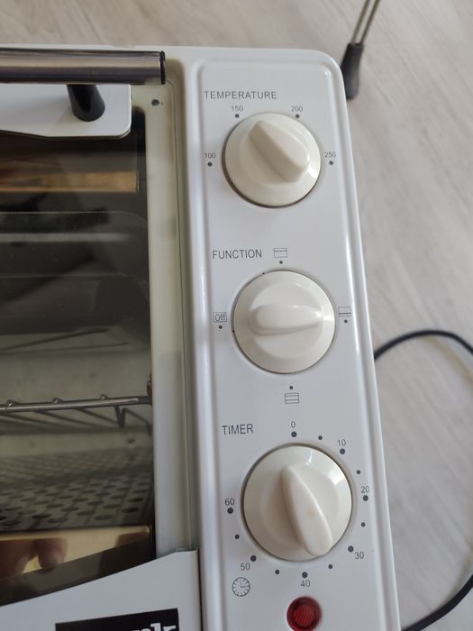 sterilizator profesional cu aer cald (pupinel) marca AGV Spark, ideal pentru saloane de cosmetică,