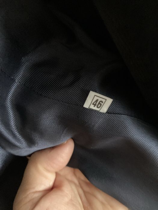 Сако и  2 броя тениски - Първа Английска гимназия