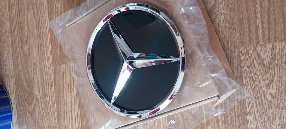 Sigla Mercedes 3D / noua / 18.5 cm
