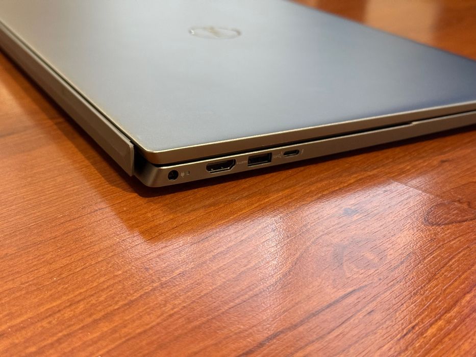 16’FHD+IPS/i7-1360p/Dell Vostro 5630/16GB DDR5/512GB SSD/Гаранция