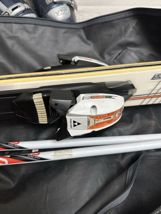 Комплект лыж с ботинками Fischer progressor 8