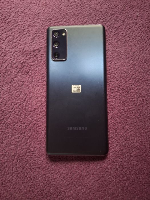 Vând samsung s20fe