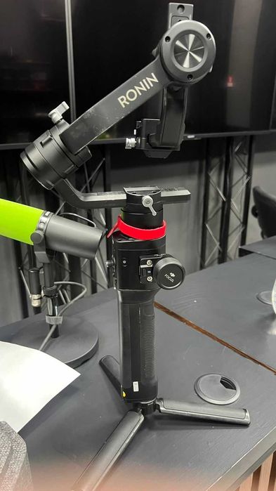 Электронный стабилизатор DJI Ronin S