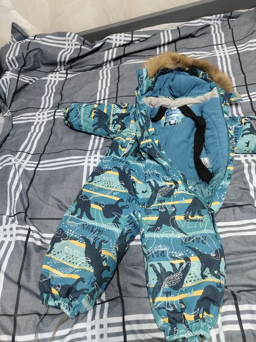 Зимние комбинезоны