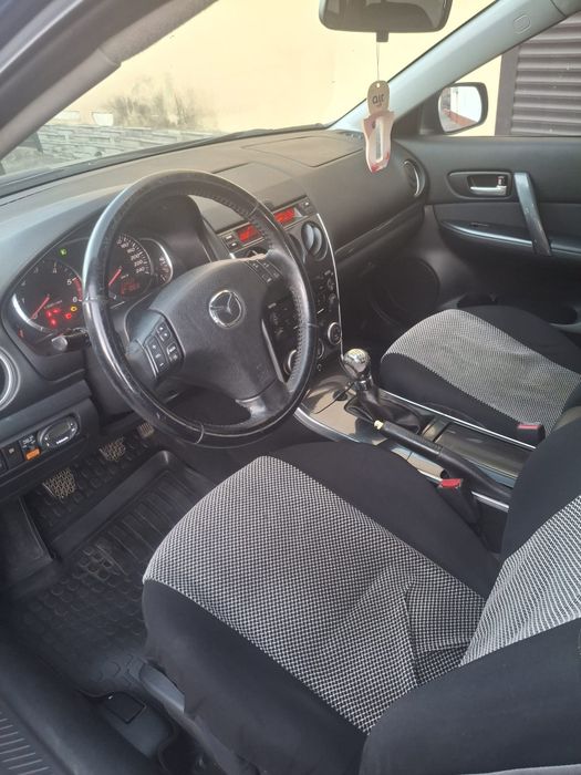 Mazda 6  2l  din 2007