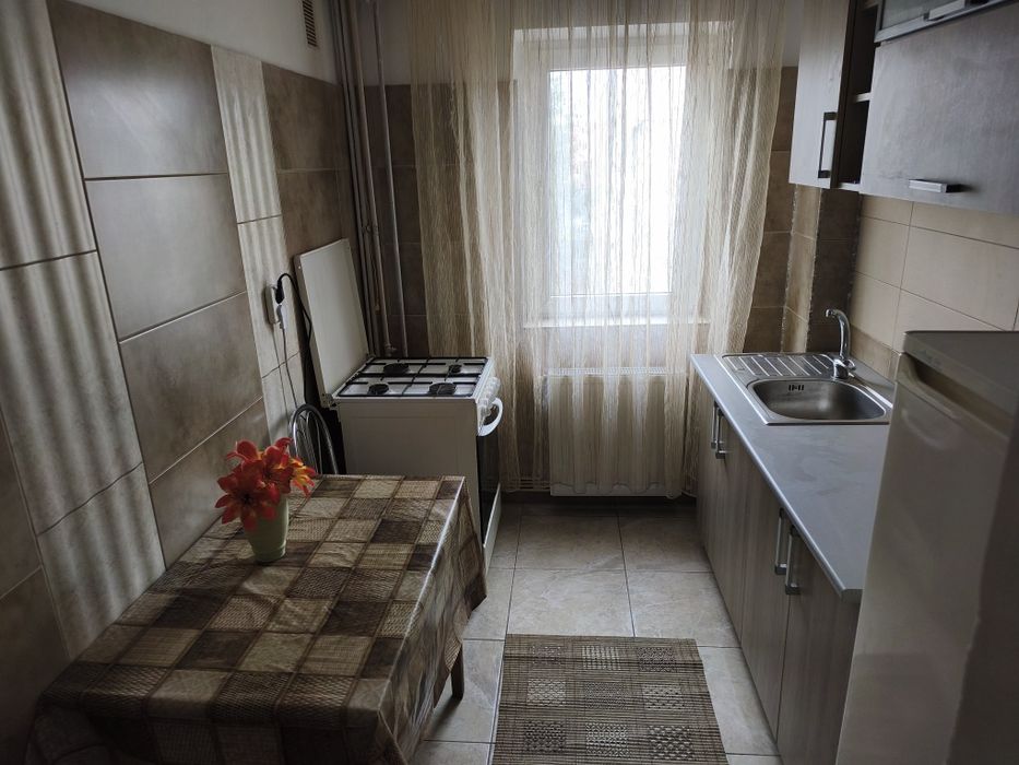 Apartament 2 camere de inchiriat