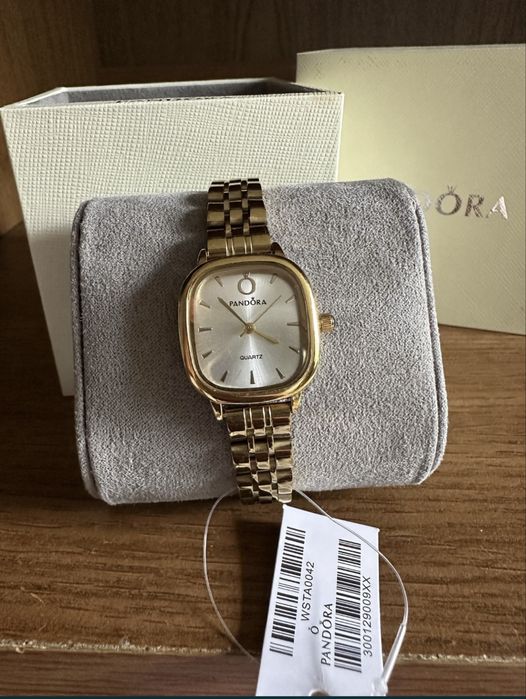 Часы Pandora + Браслет Louis Vuittion