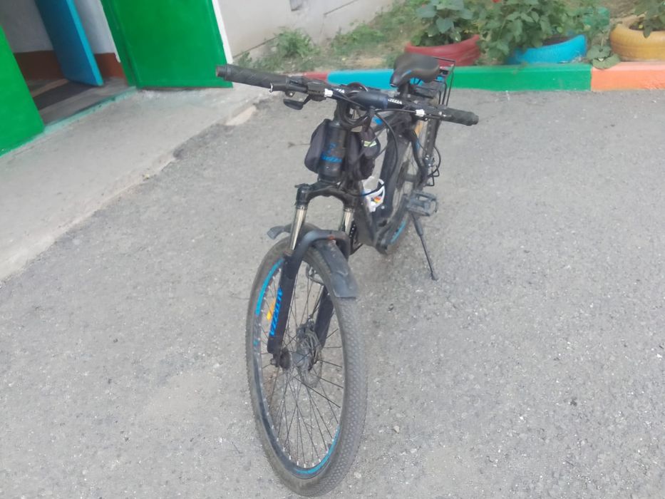 Продаю велосипед срочно