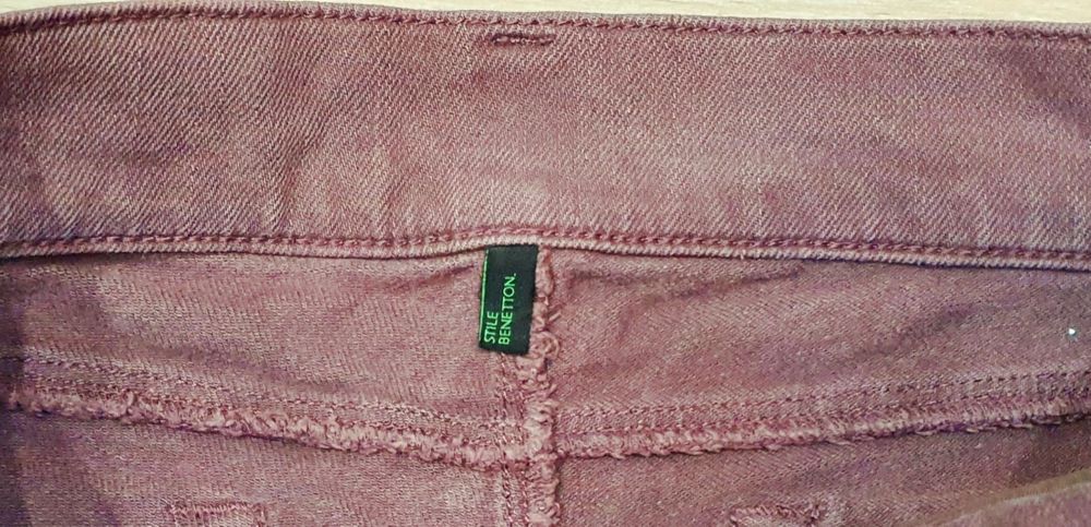 Джинсы Benetton  .