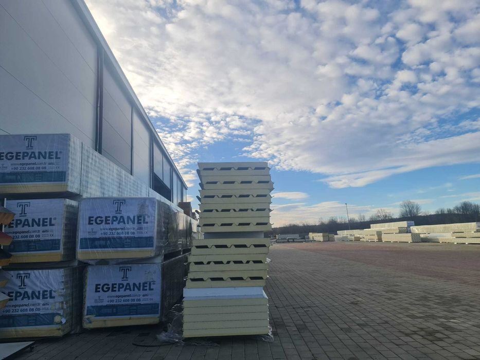 Panouri Sandwich/ Accesorii/ Sisteme Pluviale/ Sisteme de prindere