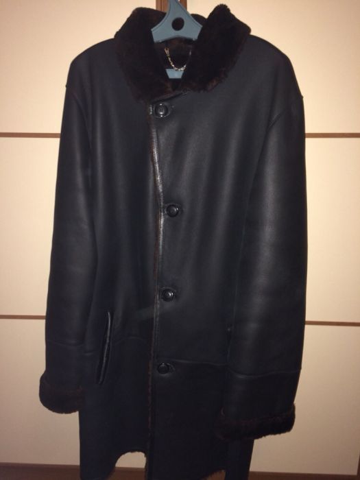 Продам дублёнку, пр-во Турция, чёрного цвета в хорошем состоянии