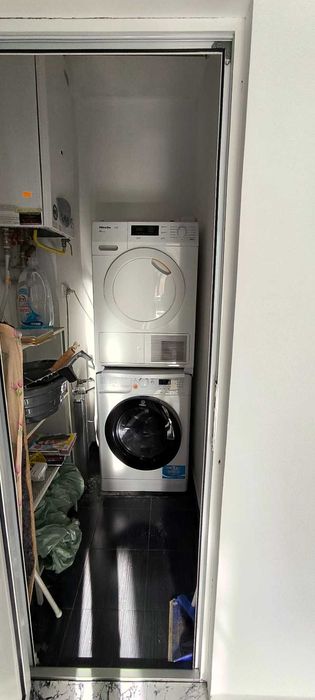 Тристаен апартамент в Манастирски ливади на ул.Иван Сусанин и гараж