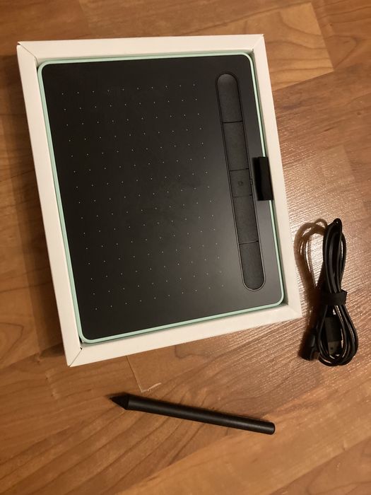 Tableta grafica Wacom Intuos S Bluetooth, Pistachio
