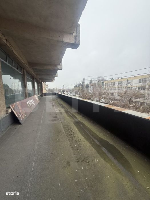 Spatiu comercial de inchiriat – Targoviste | terasa generoasa