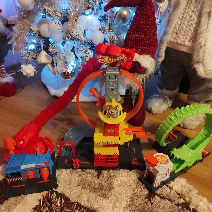 Seturi Hot Wheels, diferite modele