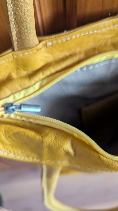 Чанта от естествена кожа