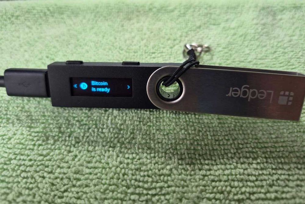Ledger nano s аппаратный кошелёк