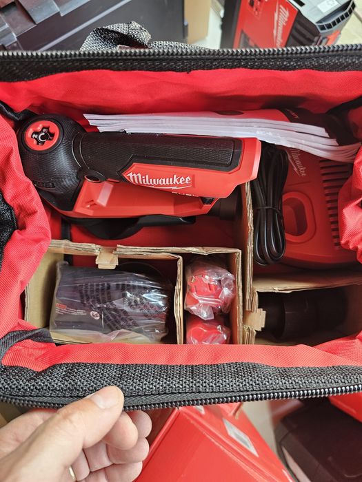 Șlefuitor milwaukee m12fsdr75-202b