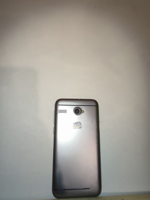 Телефон micromax Q346