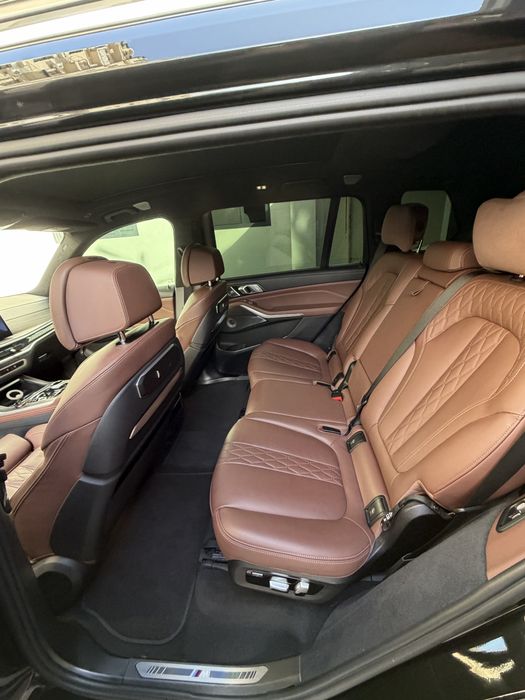 BMW X7 40i Fulll