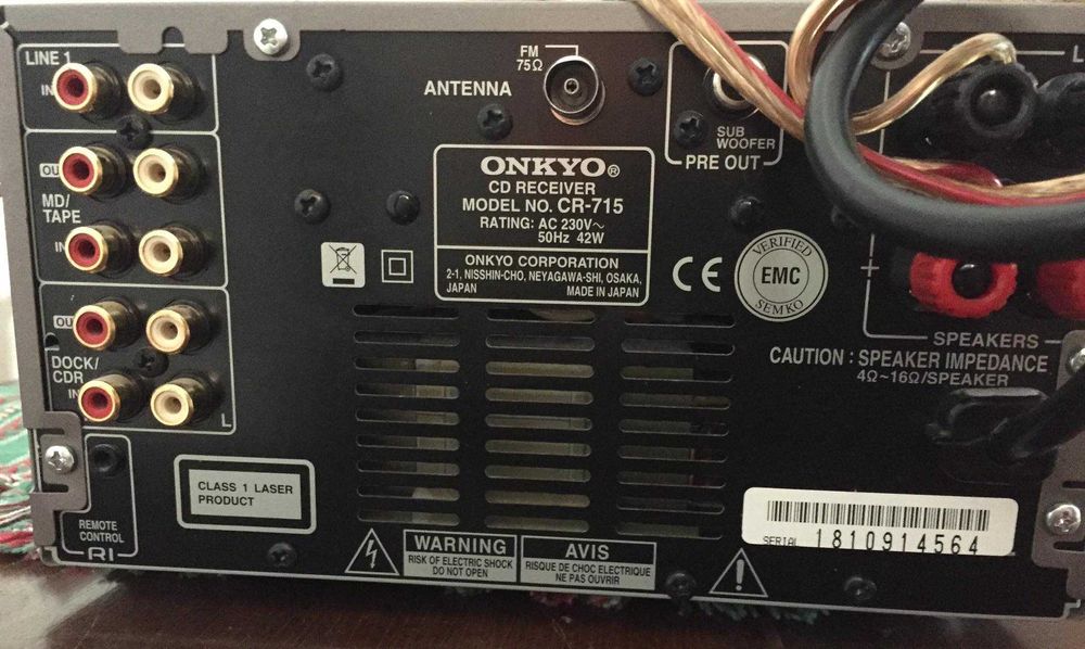 усилвател  CD и тунер Onkyo CR-715 плюс оригинално дистанционно