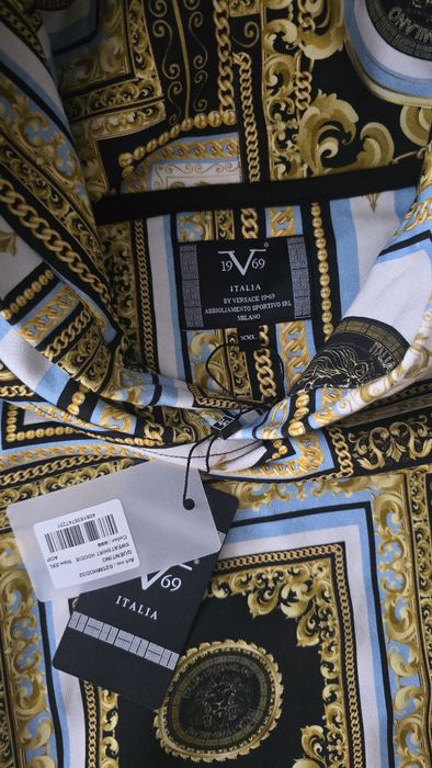 Суичър  Versace Hl нов